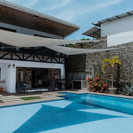 Private Home With Resort Style Swimming Pool Jacó Extérieur photo